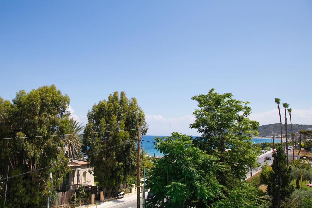 Elenis Philoxenia Apartman Ixiá Kültér fotó